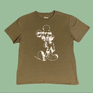 Disney Mickey w/ Mountains Design T-shirt